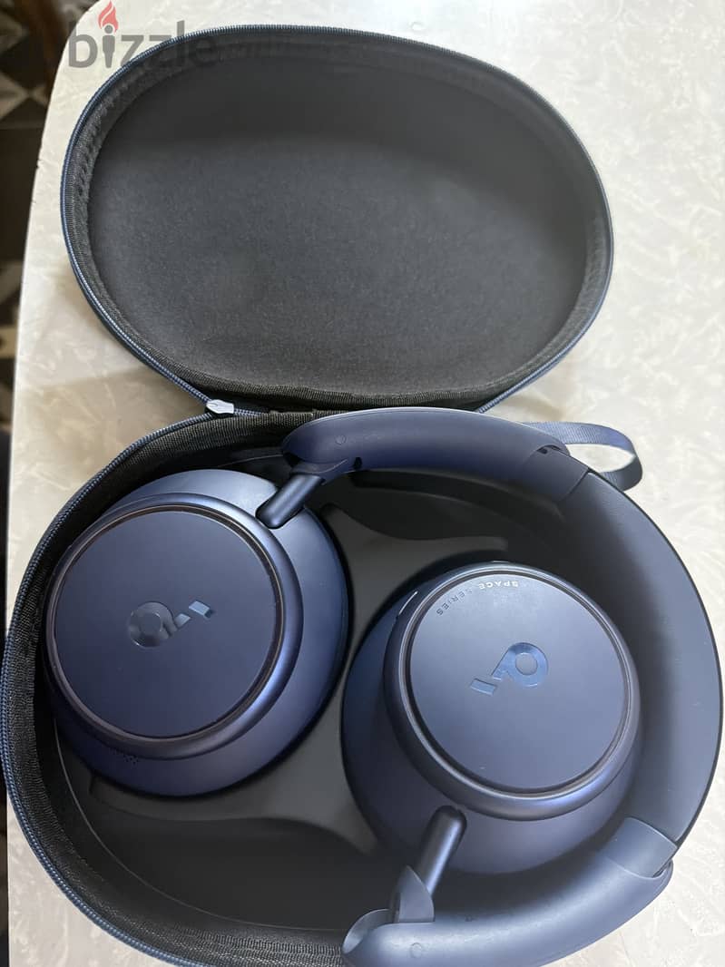 Soundcore q45 1