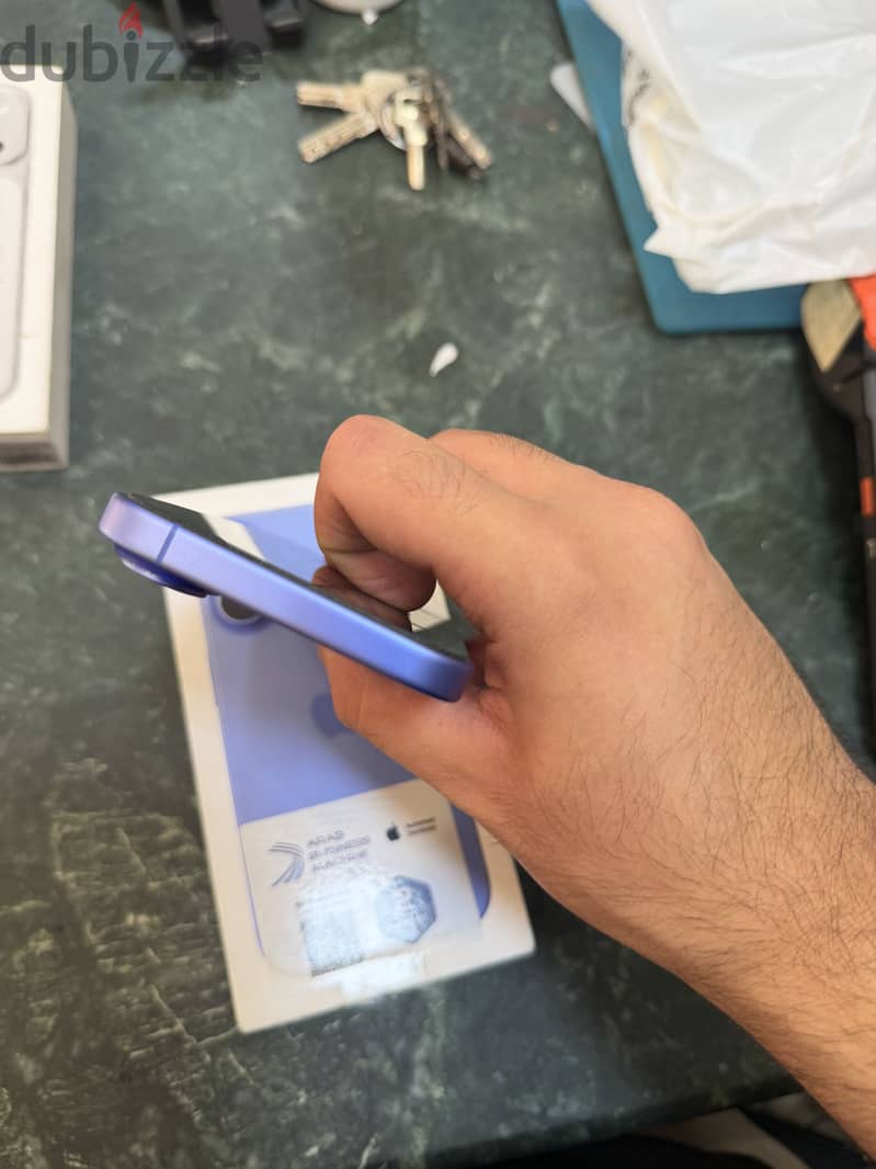 Apple - iPhone 16 3