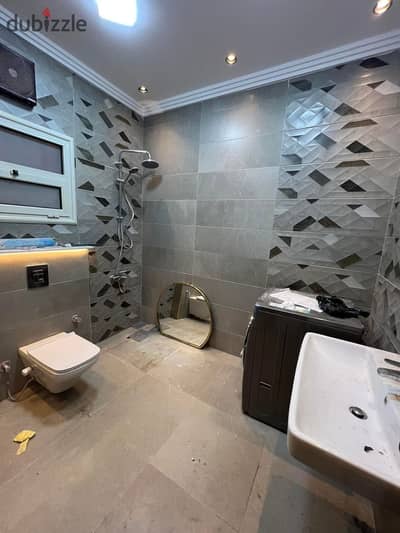 Apartment for sale, ultra lux finish, in the first assembly, Al-Banefsaj area