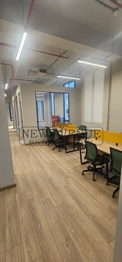 مكتب باقل سعر للايجار متشطب و مقروش في ديستريكت 5 التجمع الخامس   District 5