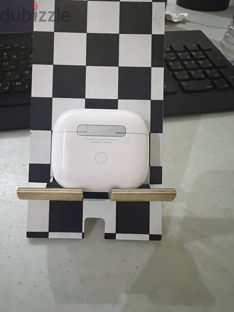 Apple AirPods (3rd generation) 1