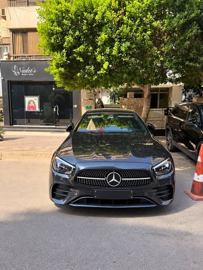 Mercedes-Benz E200 2021
