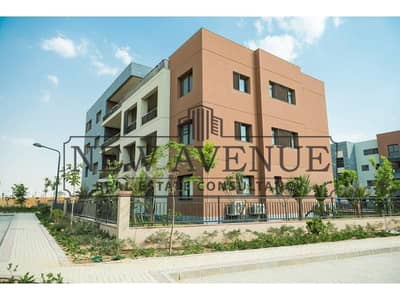 prime location view greenery view town house with down payment in District 5