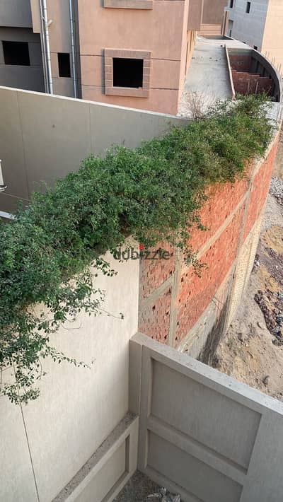 شقة حصرية مميزه للبيع في غرب الجولف التجمع الخامس