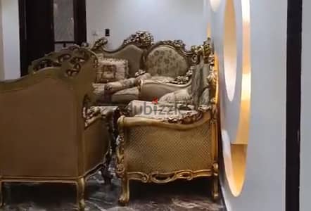 صالون مذهب كلاسيك