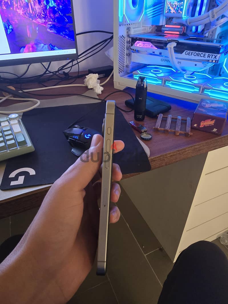 Apple - iPhone 15 Pro Max 1
