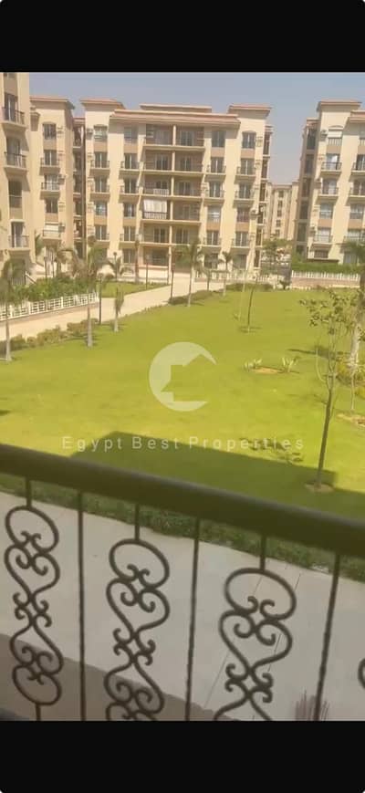 موقع مميز قريب من النادي فيو جاردن من الجانبين بحري شقة 3 غرف للبيع في الرحاب القاهرة الجديدة
