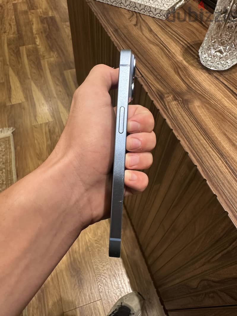 Apple - iPhone 14 1