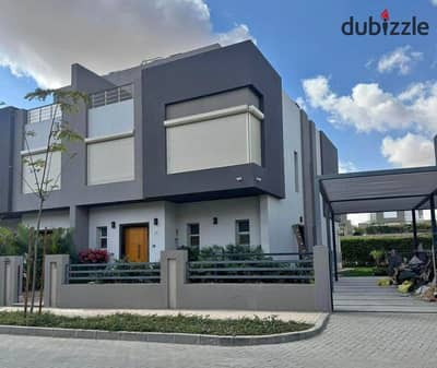 إستلم توين هاوس نصف متشطب بفيو لاند سكيب فى إيتابا بجانب الربوة والنادى الأهلى Etapa City Edge