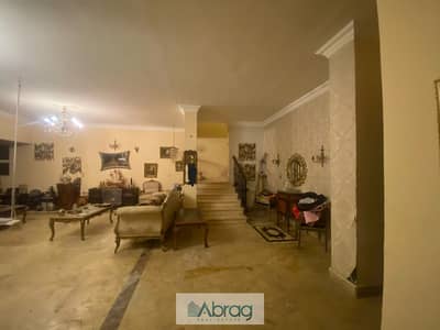 Finished duplex for sale in Hadaek Al Mohandessin, Sheikh Zayed—immediate delivery—at a special price for a limited time.