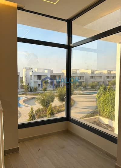 Townhouse  for rent in Lake West 1 – Sheikh Zayed