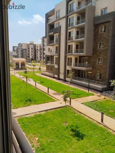 Ready-to-Move Apartment for Sale with Landscape View in Janna October Compound