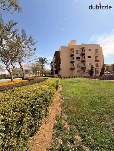 Apartment for Rent in Wesal Views Compound, 230 sqm, 3 Bedrooms, 3 Bathrooms, Private 70+ sqm Rooftop, Open View, Prime Location