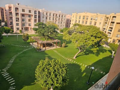 90 sqm apartment for rent in Al Rehab; garden view; prime location near the Old Market and Services.