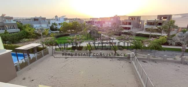 فيلا جاهزة للسكن للبيع في بالم هيلز قطامية اكستنشن Palm Hills Katameya Extension