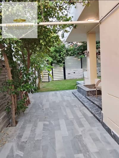 Latest villa for sale at the old price in the best location in the heart of the sixth settlement, close to the American University and the capital in the VEA compound