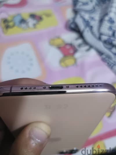 iPhone 11 max حاله الزيرو