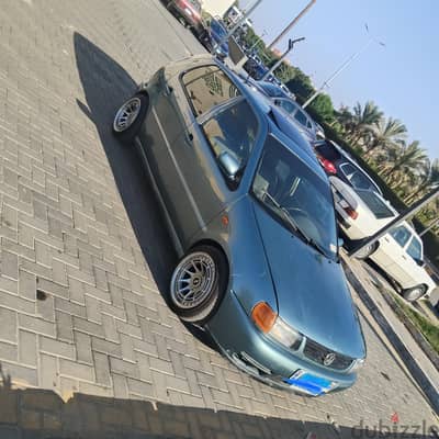 فولكسفاغن بولو 1999