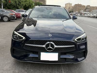 مرسيدس بنز سي 180 2023 amg وكيل ماشيه ١٧ الف باكياس المصنع