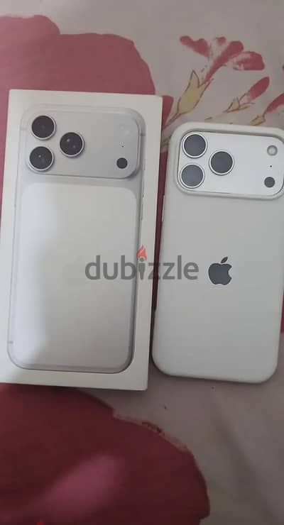 آبل - آيفون 17 برو ماكس