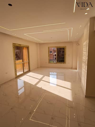 165m fully finished 1st floor apartment for sale in El Khamayel Compound, Ph3, Sheikh Zayed. Features premium landscape view.