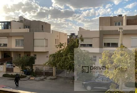 تاون هاوس 3 غرف جاهز للايجار في ايتابا كمبوند الشيخ زايد الجيزه Etapa Compound Sheikh Zayed
