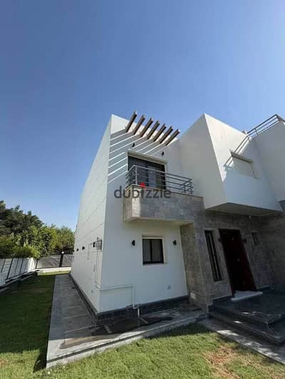 Villa for sale at the old price || In the heart of New Cairo - next to Madinaty || Excellent view of lagoons and landscape