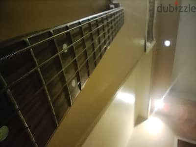 Guitare YAMAHA F310