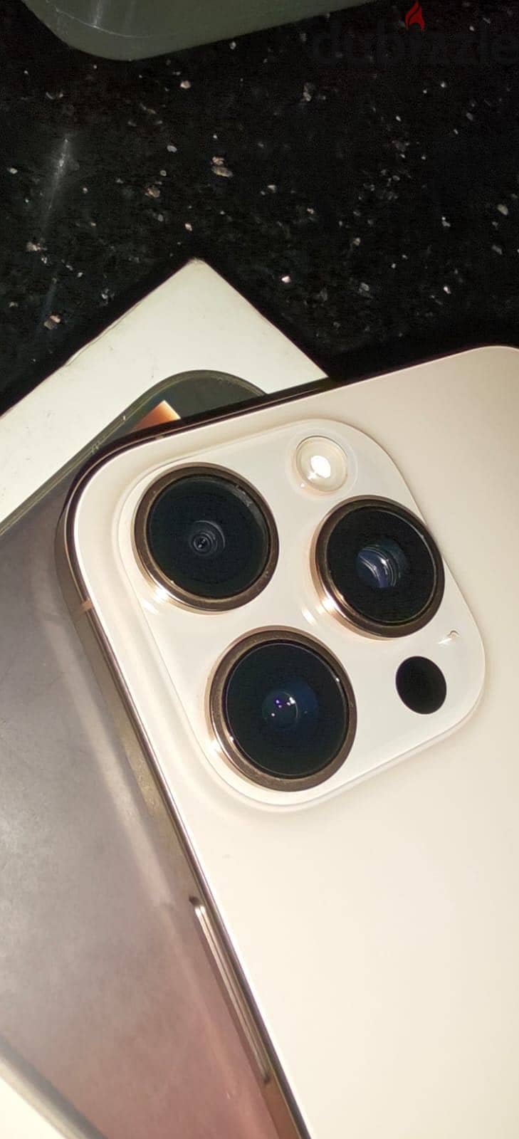 Apple - iPhone 16 Pro Max 1