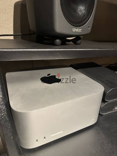 Mac Studio M2 Max