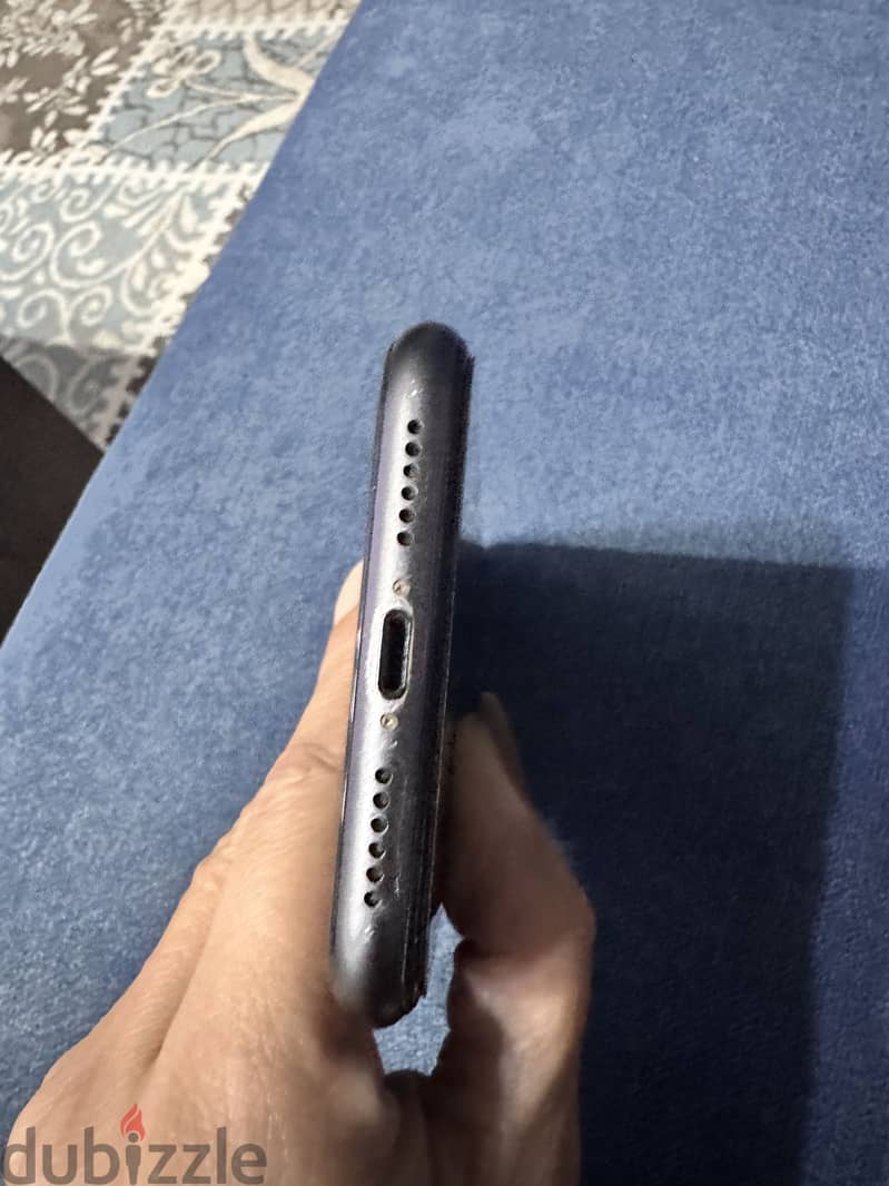 Apple - iPhone 11 3