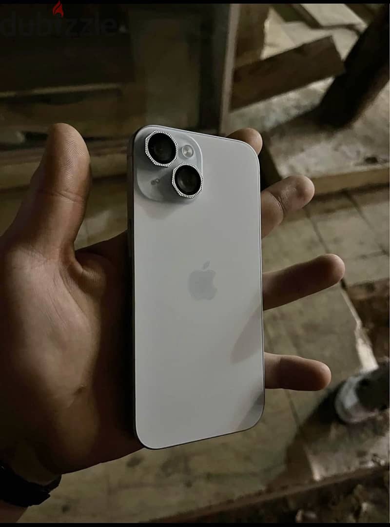 Apple - iPhone 15 5