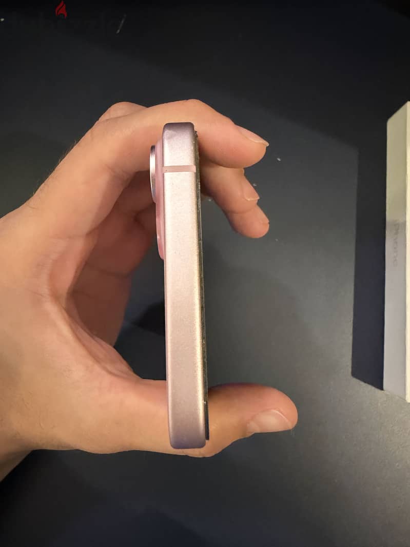 Apple - iPhone 15 plus 5