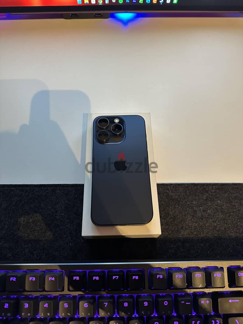 Apple - iPhone 15 Pro 3