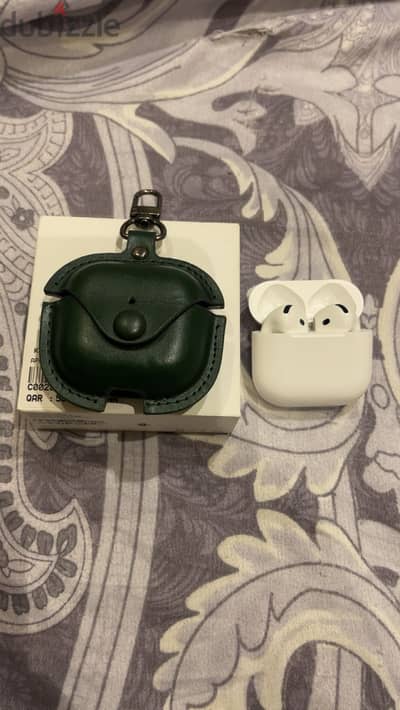 Apple AirPods 4