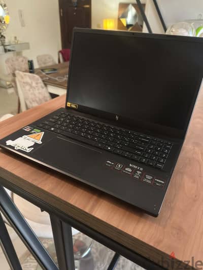 Acer nitro v15