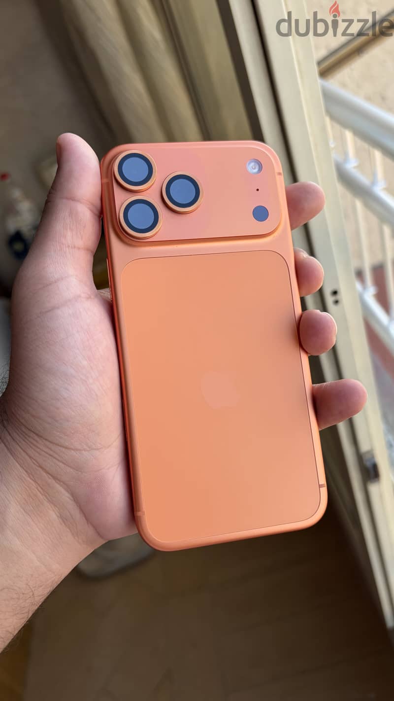 Apple - iPhone 17 Pro Max 2