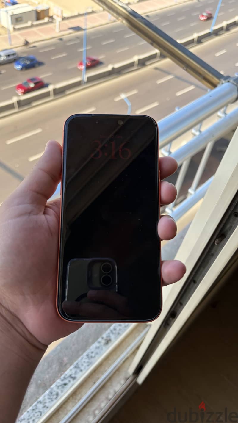 Apple - iPhone 17 Pro Max 4