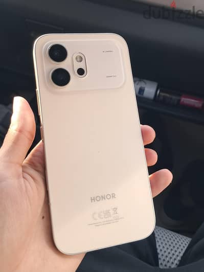 Honor 600