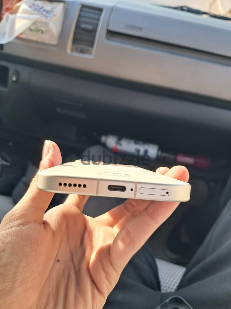 Honor 600 2