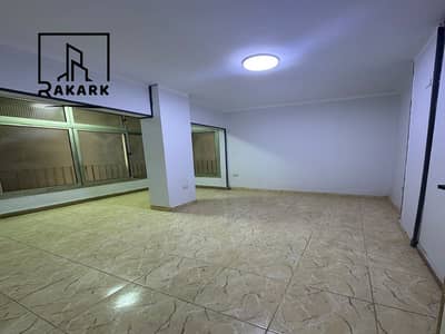 Office for rent in Heliopolis on Abu Bakr Al-Siddiq Street - 140m Third Floor