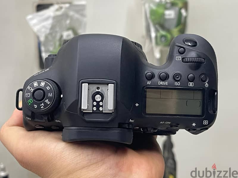 canon 6dii 1