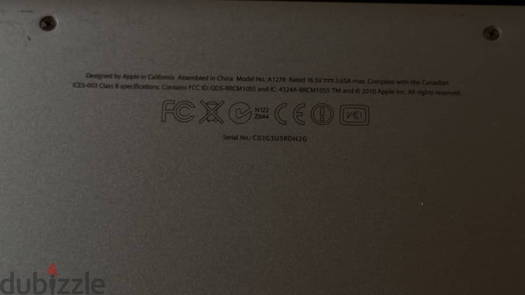 Macbook . Core i7  model:2012 8