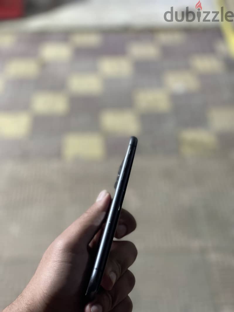 Apple - iPhone 11 1