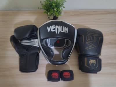 جلفز و خوزه و رباط يد Boxing gloves,Head guard,Hand wraps