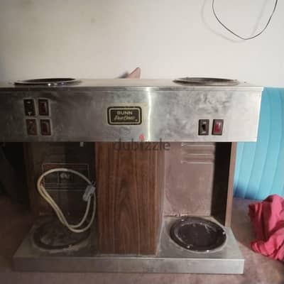 عايز ابيع ماكينه قهوه