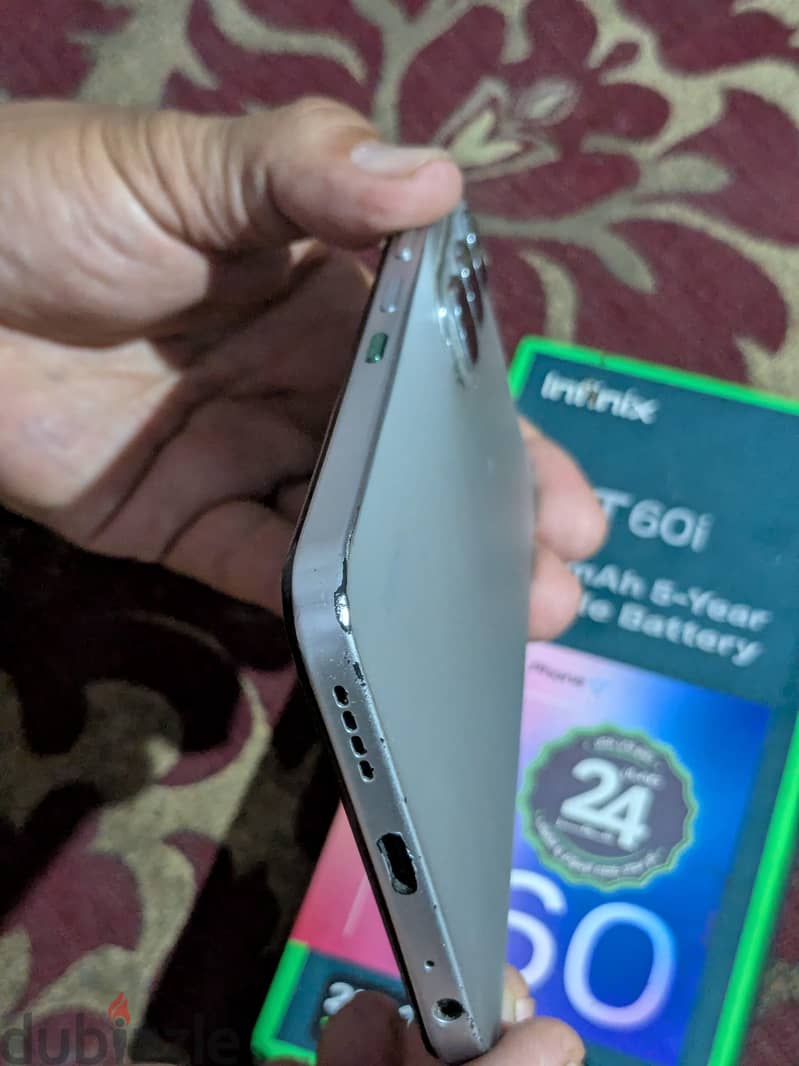 INFINIX HOT60i4G 2