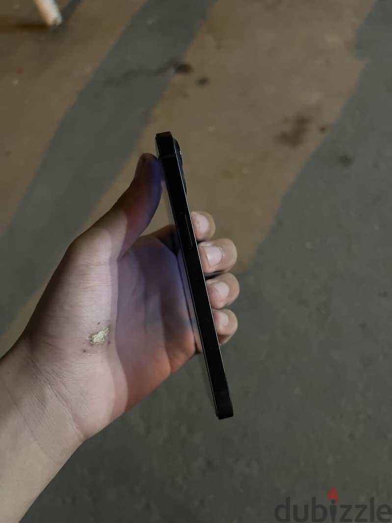 Apple - iPhone 13 2