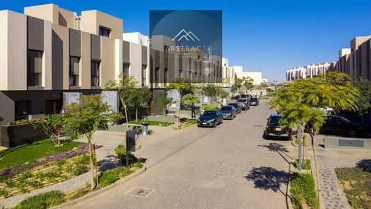 20% Discount! Fully Finished Corner Villa for Sale in Saada, Prime Location near Mivida, Madinaty, Al Rehab, AUC & Mountain View.