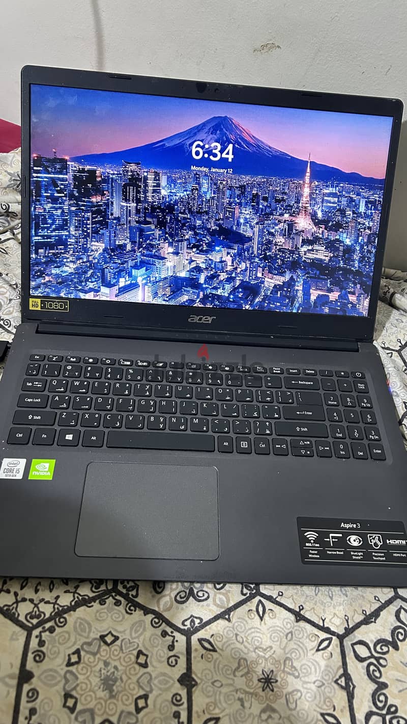 Labtop acer gen 10 3
